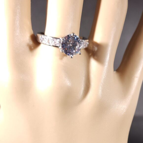 Simulated Diamond Ring Silvertone Size 8 - Picture 10 of 12